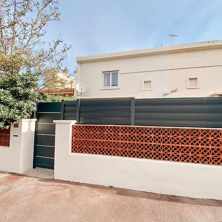 Vakantiehuis Maison 2 A La Avec Jardin