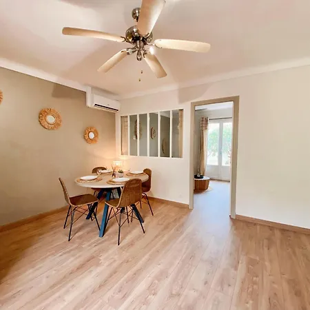 Maison 2 A La Avec Jardin Nyaraló