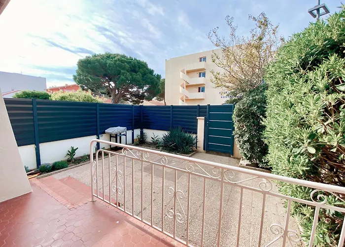 Semesterbostad Maison 2 A La Avec Jardin *